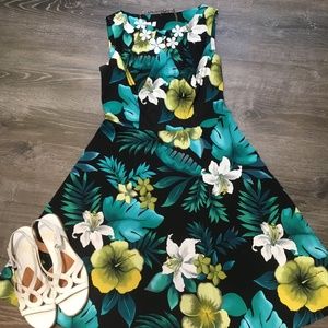 Dress Barn Tropical Fit n Flare Dress (Size 10)